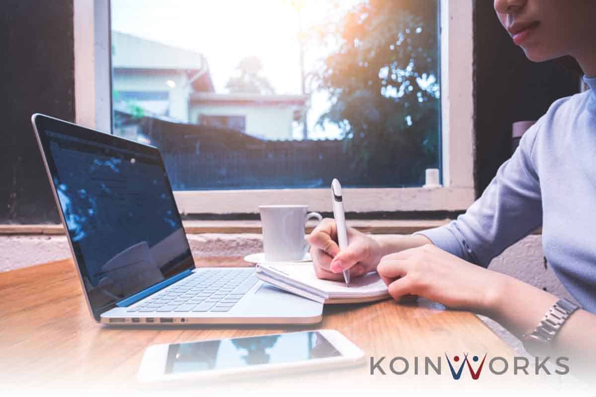 7 Tips Membuat Gaji Freelancer Sebagai Penghasilan Utama-kegagalan bisnis - asuransi properti-Hal yang Perlu Dipertimbangkan Dalam Berinvestasi- meneliti investasi-Kesalahan Anak Kos dalam Mengelola Keuangan-5 Cara Mengatur Penghasilan Agar Terhindar Dari Gaji ’15 Koma’ - Buat Masa Tua Seindah Senyuman di #AgeChallenge dengan 5 Tips Keuangan Ini! - tips investasi untuk anak muda - kegagalan bisnis - cara mengatur keuangan-menabung- 5 Cara Cerdas Mengatur Finansial untuk Freelancer- cara-mudah-milenial-cepat-kaya-percaya-diri-sendiri-investasi sbr005 - 3 Keuntungan Membeli SBR005, Alternatif Investasi Pilihan Anak Muda-cara-milenial-kaya-menabung-Kesalahan Anak Kos dalam Mengelola Keuangan - 10 Hal Yang Harus Dilakukan Milenial untuk Keuangan Mereka Tahun Ini-Kiat Mencapai Kebebasan Finansial untuk Generasi Milenial - punya pengasilan tanpa kerja- 4 Cara Pintar Mengelola Keuangan untuk Pemula