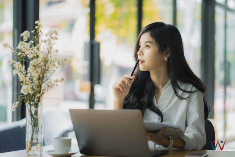 bpjs ketenagakerjaan - nasihat keuangan - usia 30 - berpikir - bingung- detoks keuangan