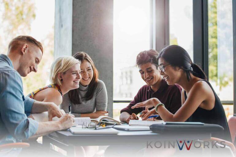 4 Trik Mudah agar Anda Rajin Belajar Setiap Hari (5) - 3 Alasan Mengapa Anda Membutuhkan Lebih dari Satu Mentor - Belajar Bahasa Asing Lebih Efisien Berkat 6 Tips dari Para Pakar Berikut - Mana yang Lebih Efektif: Belajar Secara Privat atau Berkelompok?