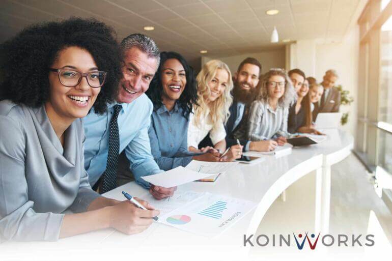 kantor kerja meeting 9 Cara yang Bisa Dilakukan Untuk Meningkatkan Keterampilan Sosial - 5 Hal Penting yang Perlu Dilakukan Saat Memulai Pekerjaan Baru