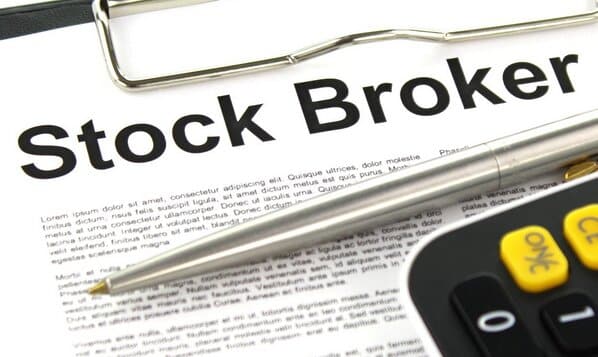 tugas dan fungsi broker saham