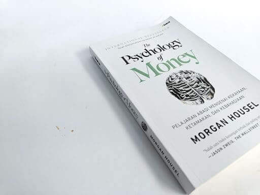 buku the psychology of money