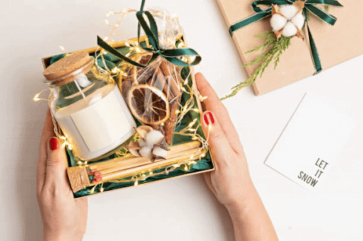 perhatikan tips membuat slogan bisnis parcel yang menarik